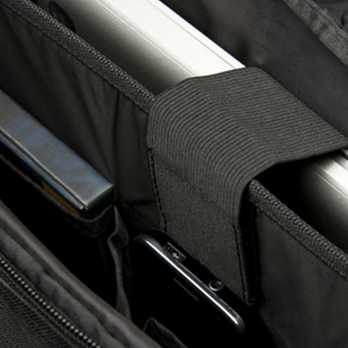 Maletin 381 Hard - Image 3